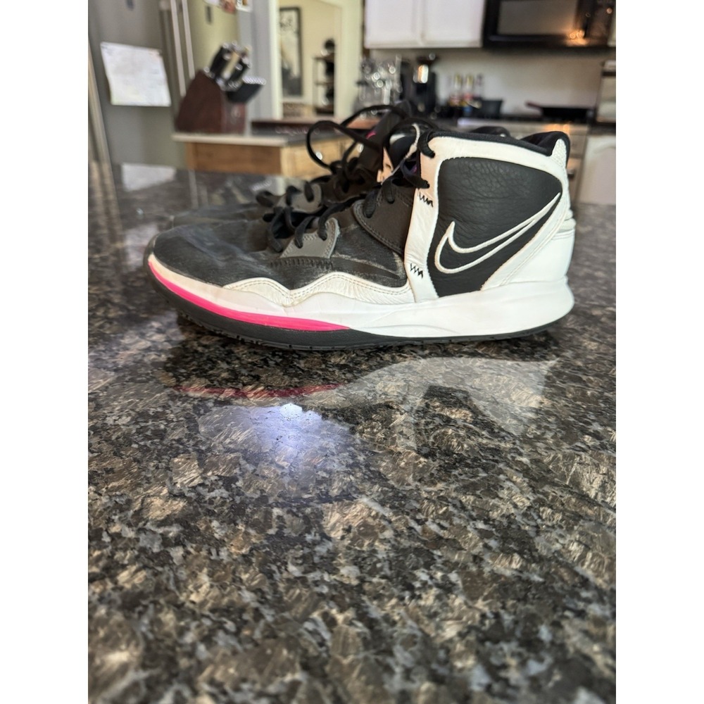 Size 11 Men's Nike Kyrie Infinity EP South Beach Pre Loved. Shoes, Sneakers